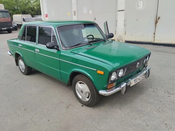 Авто ВАЗ 2103 1975 № 8819488