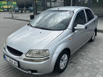 Авто Chevrolet Aveo 2005 № 8819584