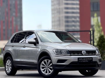 Авто Volkswagen Tiguan 2017 № 8819613