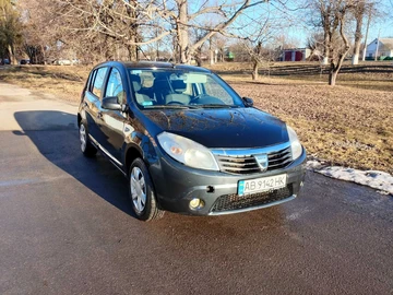 Авто Dacia Sandero 2010 № 8819621