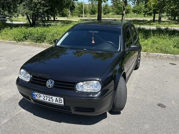 Авто Volkswagen Golf 2003 № 8819630