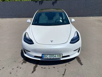 Авто Tesla Model 3 2019 № 8819682