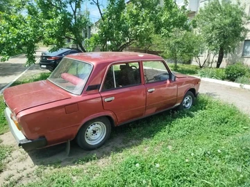 Авто ВАЗ 2106 1983 № 8819717