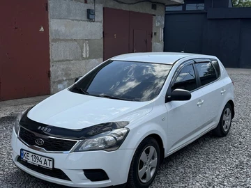 Авто KIA Cee X27 D 2012 № 8819719