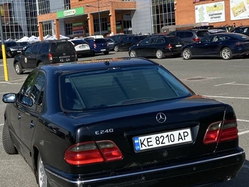Авто Mercedes 240 1999 № 8819825