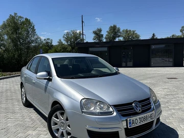 Авто Volkswagen Jetta 2008 № 8819859