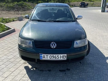 Авто Volkswagen Passat Sedan 2000 № 8819888