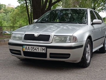 Авто Skoda Octavia 2003 № 8819896