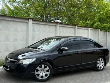 Авто Honda Civic 2008 № 8820006