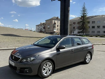 Авто Peugeot 308 2018 № 8820011