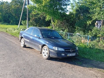 Авто Opel Omega 1994 № 8820077