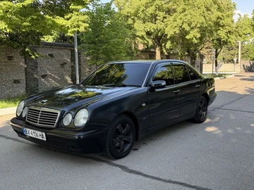 Авто Mercedes E Серия 2000 № 8820097