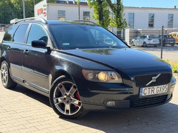 Авто Volvo V50 2005 № 8820194
