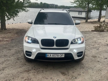 Авто BMW X5 2012 № 8820201
