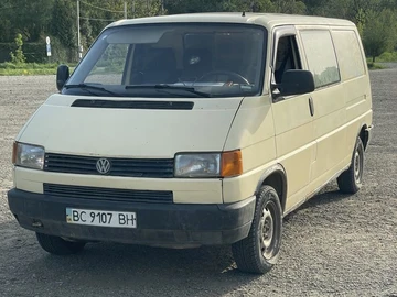 Авто Volkswagen Transporter 1995 № 8820206