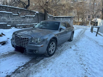 Авто Chrysler 300C 2006 № 8820228