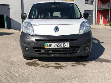 Авто Renault Kangoo Passenger 2010 № 8820296