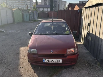 Авто Renault Clio 1995 № 8820312