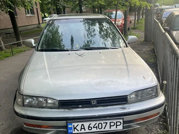 Авто Honda Accord 1993 № 8820337