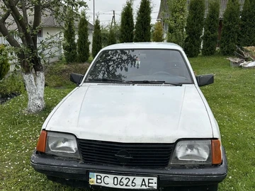 Авто Opel Ascona 1987 № 8820359