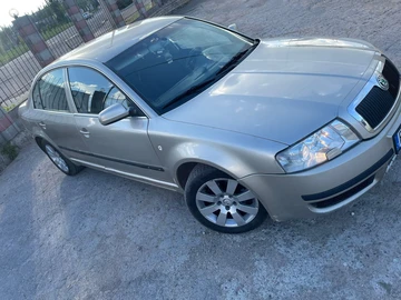 Авто Skoda Superb 2005 № 8820402