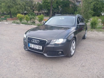 Авто Audi A4 2010 № 8820427