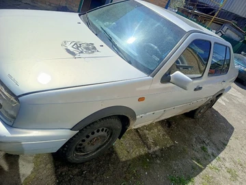 Авто Volkswagen Vento 1996 № 8820534