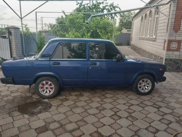 Авто ВАЗ 2107 2007 № 8820584