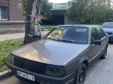 Авто Fiat Croma 1987 № 8820607