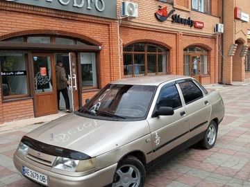 Авто ВАЗ 2110 2000 № 8820810