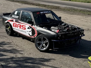 Авто BMW 3 Серия 1985 № 8820888