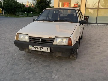 Авто ВАЗ 2109 1992 № 8820916