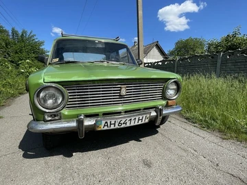 Авто ВАЗ 2101 1977 № 8821002