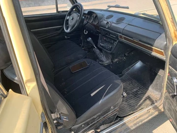 Авто ВАЗ 2106 1988 № 8821003