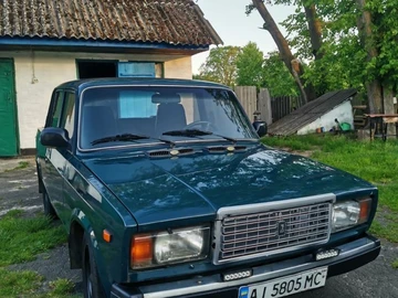 Авто ВАЗ 2107 2001 № 8821009