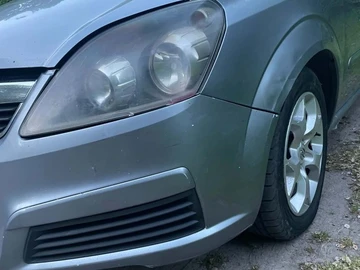 Авто Opel Zafira 2005 № 8821021