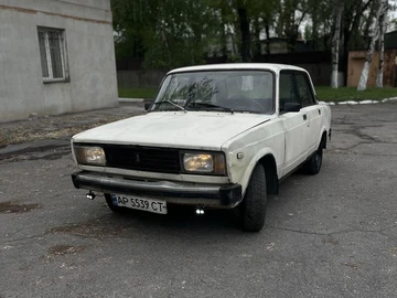 Авто ВАЗ 2105 1985 № 8821096
