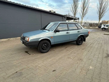 Авто ВАЗ 21099 2002 № 8821167