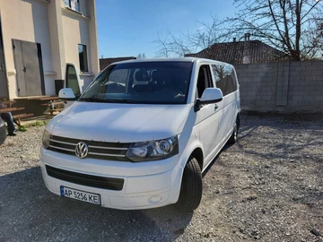 Авто Volkswagen Transporter 2010 № 8821136