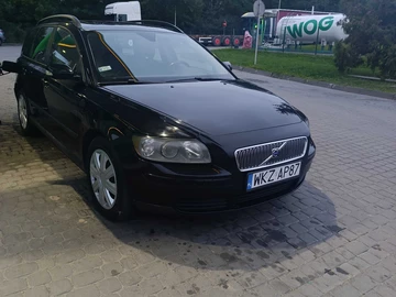 Авто Volvo V50 2004 № 8821199