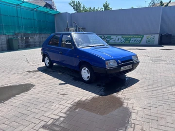 Авто Skoda Favorit 1989 № 8821279