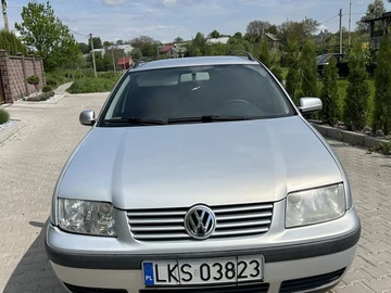 Авто Volkswagen Bora 2001 № 8821282