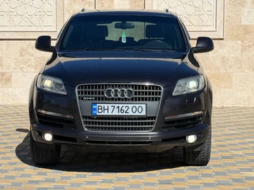 Авто Audi Q7 2007 № 8821414