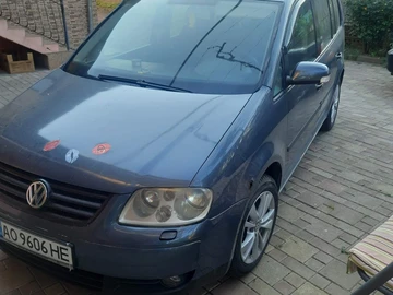 Авто Volkswagen Touran 2004 № 8821516