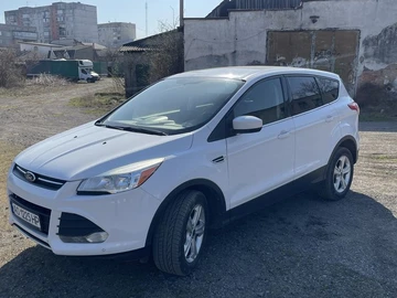 Авто Ford Escape 2014 № 8821617