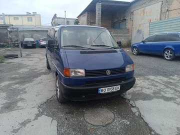 Авто Volkswagen Transporter 2000 № 8821665