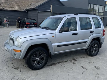 Авто Jeep Liberty 2003 № 8821682
