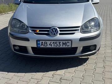 Авто Volkswagen Golf 2004 № 8821689