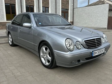 Авто Mercedes E Серия 2001 № 8821693