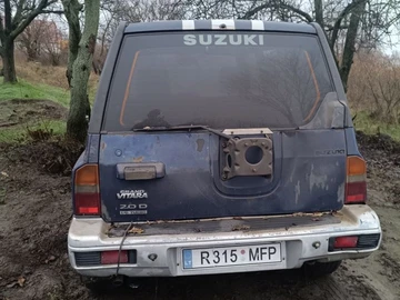 Авто Suzuki Escudo 1998 № 8821764